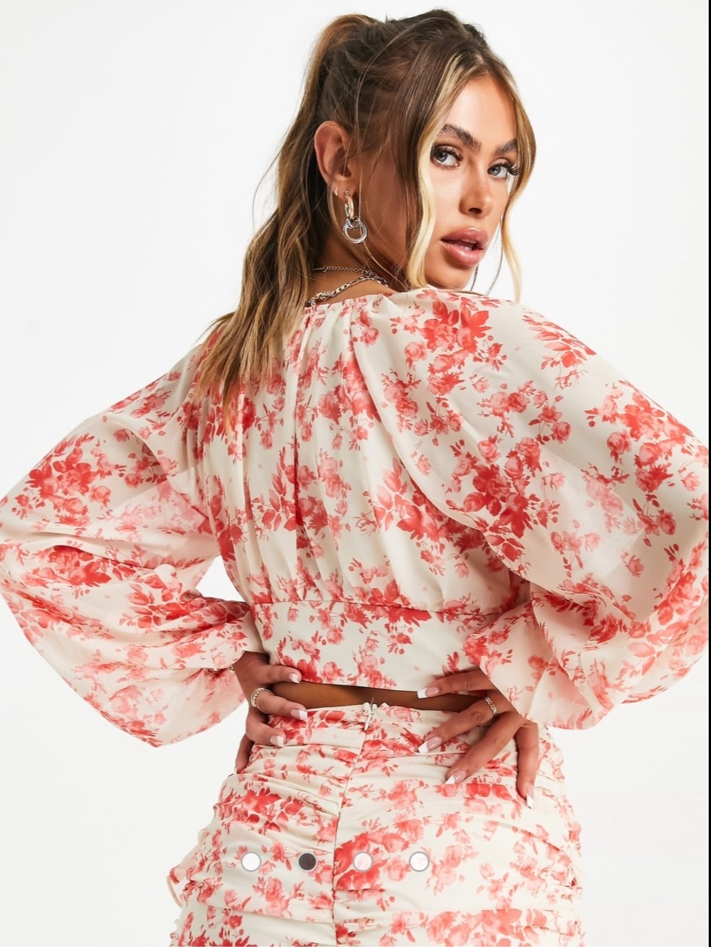 Floral Cream and Coral Puff-Sleeve Crop Top - size 2